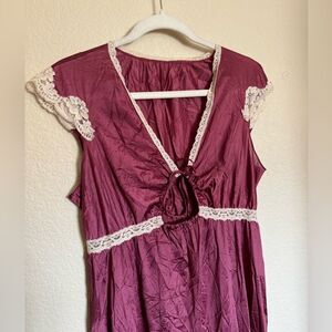 Vintage Keyhole Nylon Slip Dress Lace Details Sz Medium Cap Sleeves Burgundy Red